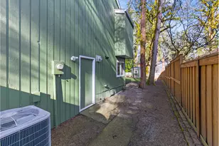 7853 SW Willowbottom Way, Portland, OR 97224 - Photo 26