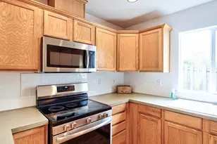 23041 SW Schamburg Dr, Sherwood, OR 97140 - Photo 4