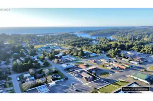 1205 Oregon St, Port Orford, OR 97465 - Photo 4