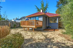 4415 NE Valley View Ln, Vancouver, WA 98663 - Photo 24