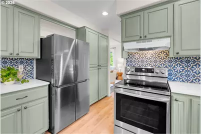 6028 SE Gladstone St, Portland, OR 97206 - Photo 16