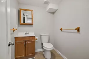 1416 NE Ainsworth St, Portland, OR 97211 - Photo 34