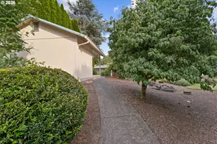 2571 Troy Ct, West Linn, OR 97068 - Photo 42