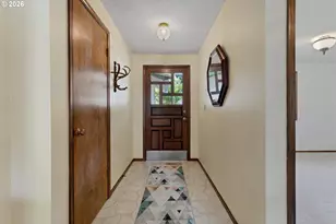 2571 Troy Ct, West Linn, OR 97068 - Photo 4