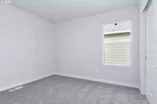 1393 Owl Ave, Woodburn, OR 97071 - Photo 18