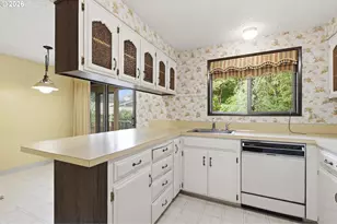 17515 SW Cheyenne Way, Tualatin, OR 97062 - Photo 18