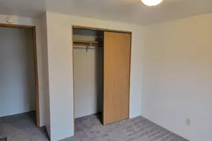 1050 W Central Ave, Sutherlin, OR 97479 - Photo 4