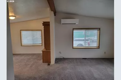 1050 W Central Ave, Sutherlin, OR 97479 - Photo 6