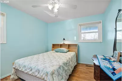 760 SE Birch St, Sweet Home, OR 97386 - Photo 12