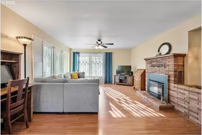 760 SE Birch St, Sweet Home, OR 97386 - Photo 4