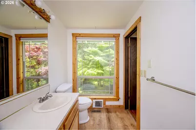 45900 E Haines Rd, Corbett, OR 97019 - Photo 16