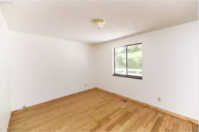 45900 E Haines Rd, Corbett, OR 97019 - Photo 24