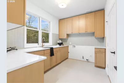 17558 SW Kemmer View Ct, Beaverton, OR 97007 - Photo 18