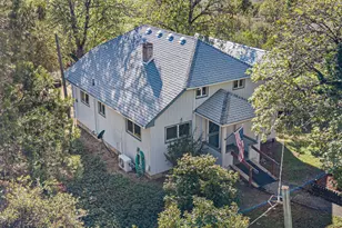 2064 S Myrtle Rd, Myrtle Creek, OR 97457 - Photo 1