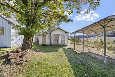 2064 S Myrtle Rd, Myrtle Creek, OR 97457 - Photo 34