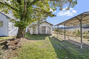 2064 S Myrtle Rd, Myrtle Creek, OR 97457 - Photo 34