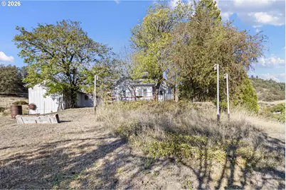 2064 S Myrtle Rd, Myrtle Creek, OR 97457 - Photo 40