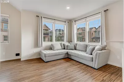 17124 SW Appledale Rd #401, Beaverton, OR 97007 - Photo 4