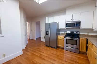 2306 3rd St, Tillamook, OR 97141 - Photo 18