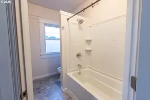 2306 3rd St, Tillamook, OR 97141 - Photo 20