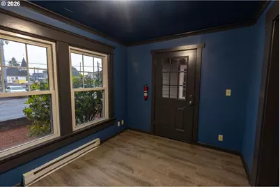 2306 3rd St, Tillamook, OR 97141 - Photo 6