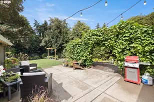 5480 Grove St, West Linn, OR 97068 - Photo 32