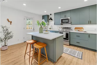 4537 N Kerby Ave, Portland, OR 97217 - Photo 16
