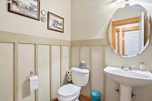 629 SE Roberts Ave, Gresham, OR 97080 - Photo 14