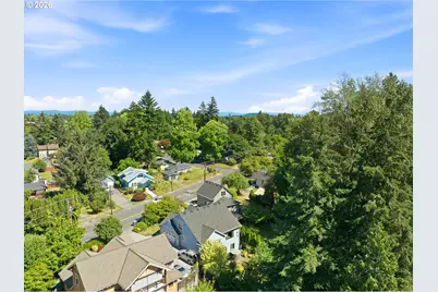 629 SE Roberts Ave, Gresham, OR 97080 - Photo 32