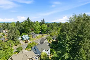 629 SE Roberts Ave, Gresham, OR 97080 - Photo 32