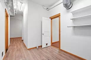 629 SE Roberts Ave, Gresham, OR 97080 - Photo 24