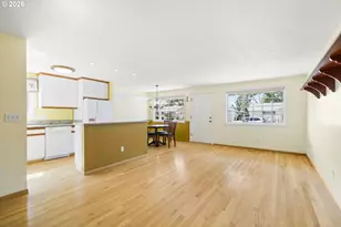 540 W Clackamas Cir, Woodburn, OR 97071 - Photo 10