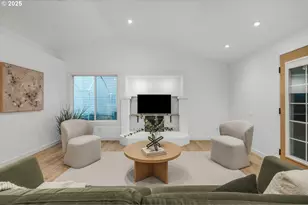 257 SW Nancy Cir, Gresham, OR 97030 - Photo 14