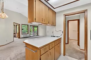 14851 NE Sacramento St, Portland, OR 97230 - Photo 10