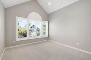 808 SW Regency Terrace, Portland, OR 97225 - Photo 24