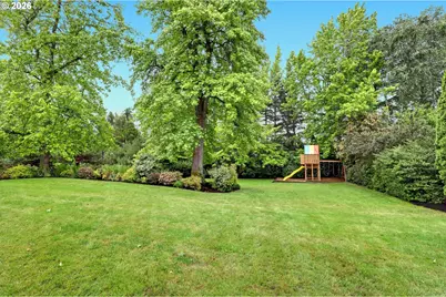 2715 NW Linmere Dr, Portland, OR 97229 - Photo 30