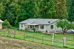 5041 N Myrtle Rd, Myrtle Creek, OR 97457 - Photo 1