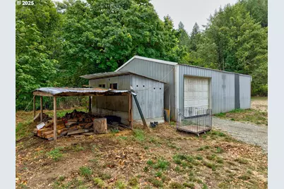 5041 N Myrtle Rd, Myrtle Creek, OR 97457 - Photo 38
