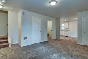 285 22nd Ave, Longview, WA 98632 - Photo 6