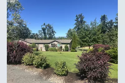 78135 Daybreak Dr, Cottage Grove, OR 97424 - Photo 2