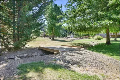 78135 Daybreak Dr, Cottage Grove, OR 97424 - Photo 40