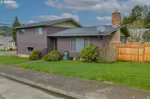 1005 Maple St, Myrtle Point, OR 97458 - Photo 28