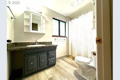 1005 Maple St, Myrtle Point, OR 97458 - Photo 18
