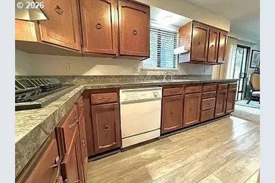 1005 Maple St, Myrtle Point, OR 97458 - Photo 8