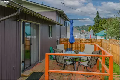 1005 Maple St, Myrtle Point, OR 97458 - Photo 26