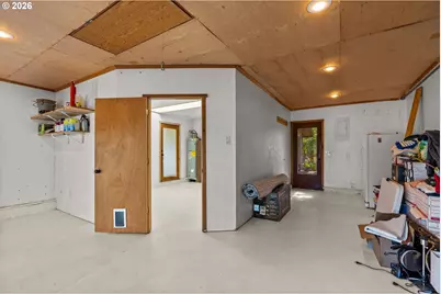 1940 Tarpon St, Eugene, OR 97401 - Photo 30