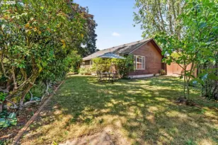 1940 Tarpon St, Eugene, OR 97401 - Photo 26