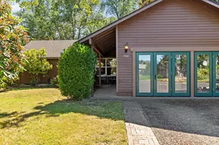 1940 Tarpon St, Eugene, OR 97401 - Photo 2