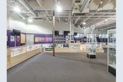 [Address not provided], Salem, OR 97302 - Photo 2