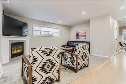 1928 SE Sherrett St, Portland, OR 97202 - Photo 6